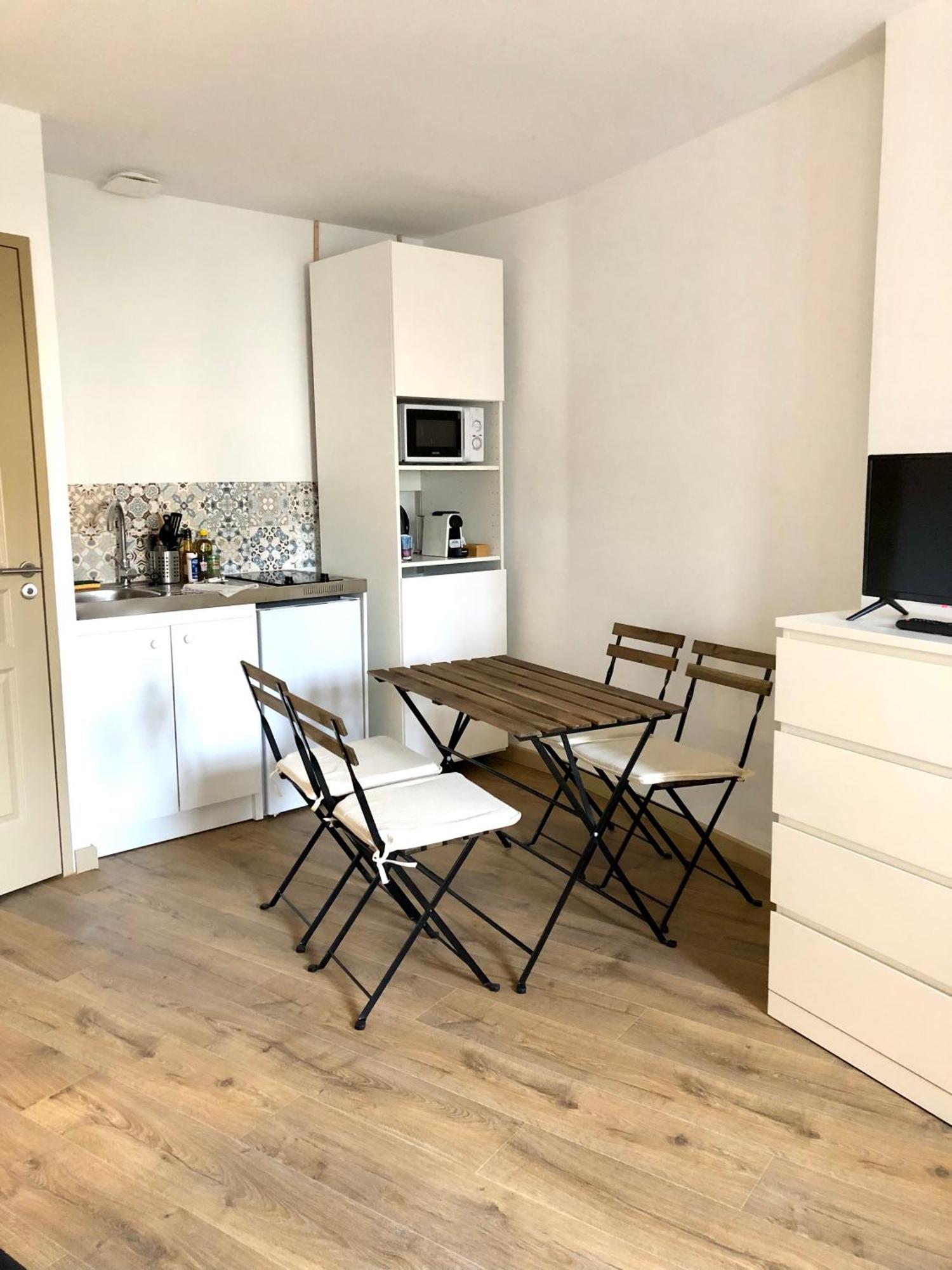 Saint Didier  Logement Neuf, Tout Confort, Au Coeur Du Village מראה חיצוני תמונה